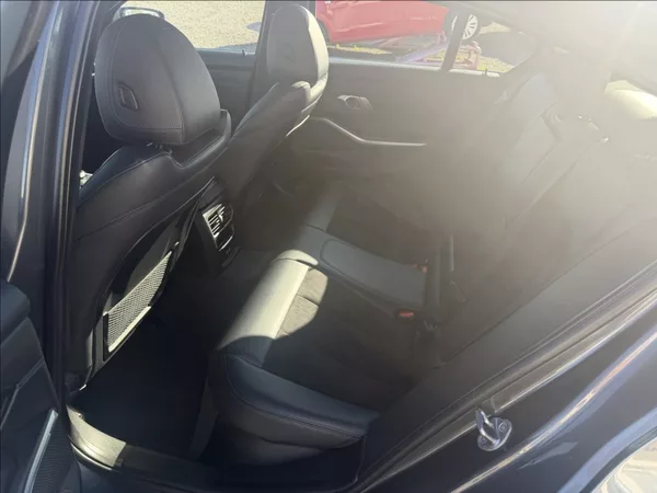 BMW Řada 3 2,0 330i, M-sport,X-drive,CZ, - foto 11