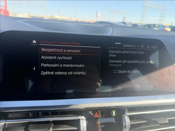BMW Řada 3 2,0 330i, M-sport,X-drive,CZ, - foto 26