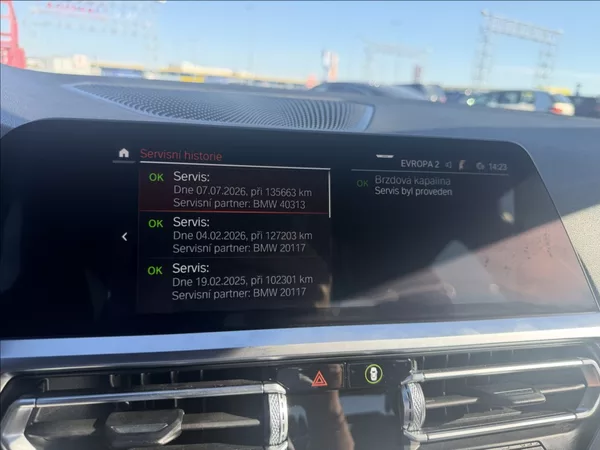 BMW Řada 3 2,0 330i, M-sport,X-drive,CZ, - foto 27
