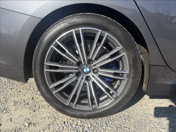 BMW Řada 3 2,0 330i, M-sport,X-drive,CZ, - foto 30
