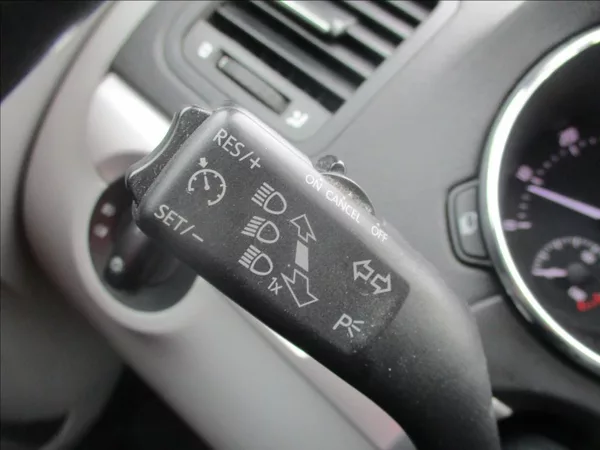 Škoda Yeti 1,4 TSI, servis, xenon, 1.maj, - foto 13