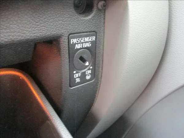 Škoda Yeti 1,4 TSI, servis, xenon, 1.maj, - foto 14
