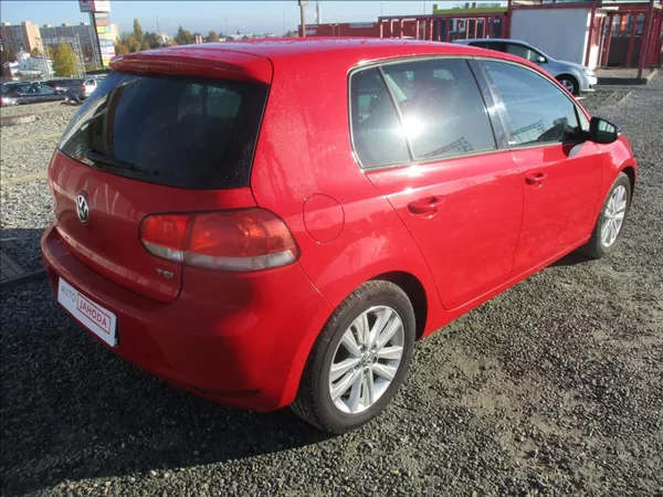 Volkswagen Golf 1,2 TSI, 77kW,servis,aut.klima - foto 5