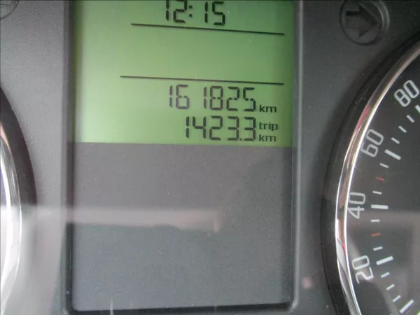 Škoda Fabia 1,2 TSI, digiklima,servis,tažn - foto 10