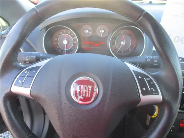 Fiat Punto 1,2 i, aut.klima,servis,1.maj, - foto 21