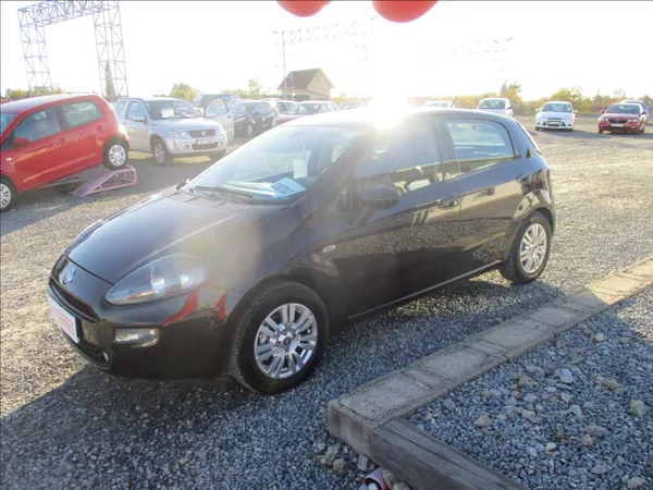 Fiat Punto 1,2 i, aut.klima,servis,1.maj, - foto 3