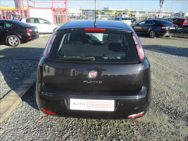 Fiat Punto 1,2 i, aut.klima,servis,1.maj, - foto 8