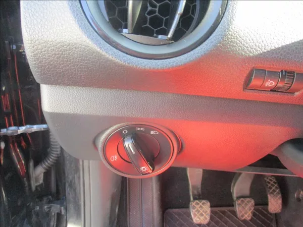 Škoda Citigo 1,0 i, 81 119km,servis,1.maj, - foto 18