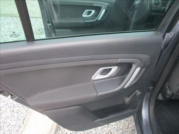 Škoda Fabia 1,4 i 16V, klima, ABS, ESP, - foto 10
