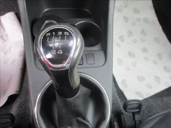 Škoda Fabia 1,4 i 16V, klima, ABS, ESP, - foto 16