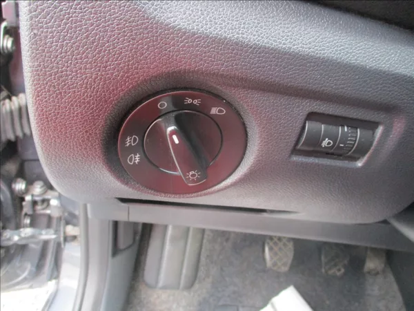 Škoda Fabia 1,4 i 16V, klima, ABS, ESP, - foto 18