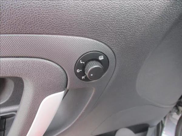 Škoda Fabia 1,4 i 16V, klima, ABS, ESP, - foto 20