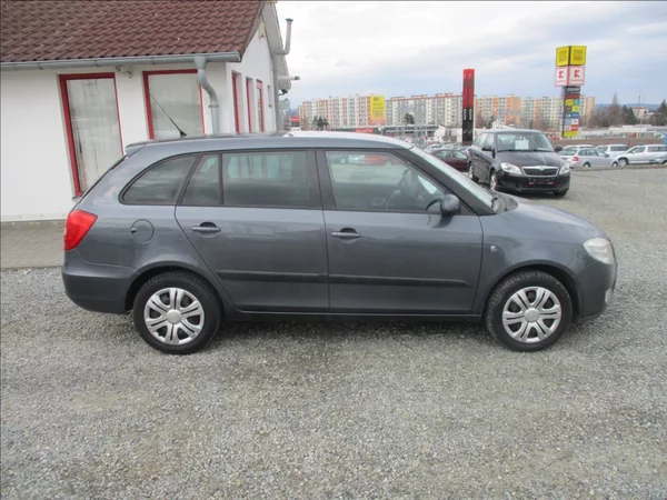 Škoda Fabia 1,4 i 16V, klima, ABS, ESP, - foto 5