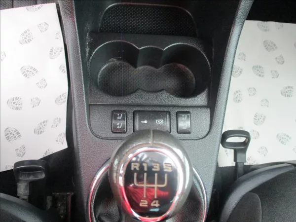 Škoda Fabia 1,2 TSI, digi klima, serviska, - foto 15
