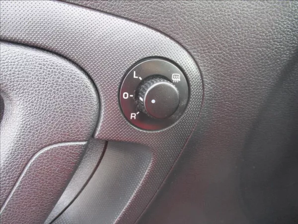 Škoda Fabia 1,2 TSI, digi klima, serviska, - foto 20