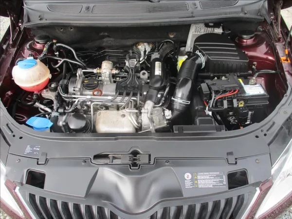 Škoda Fabia 1,2 TSI, digi klima, serviska, - foto 21