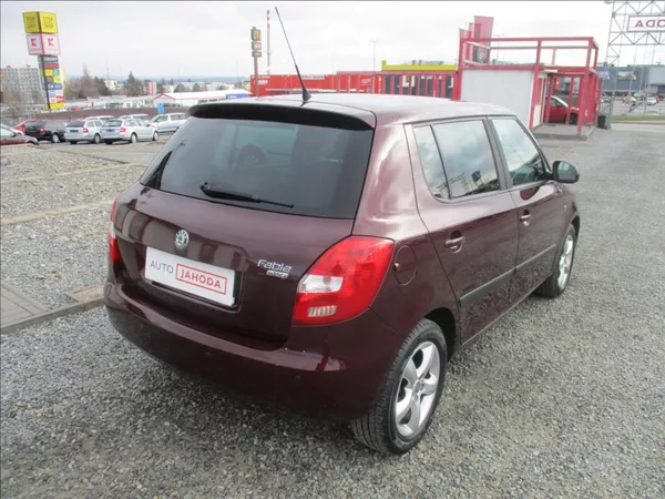 Škoda Fabia 1,2 TSI, digi klima, serviska, - foto 8