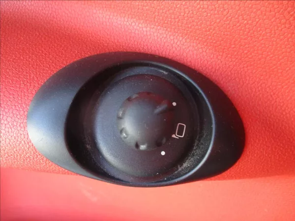 Mini Countryman 1,6 D,aut.klima,serv.kniha, - foto 22
