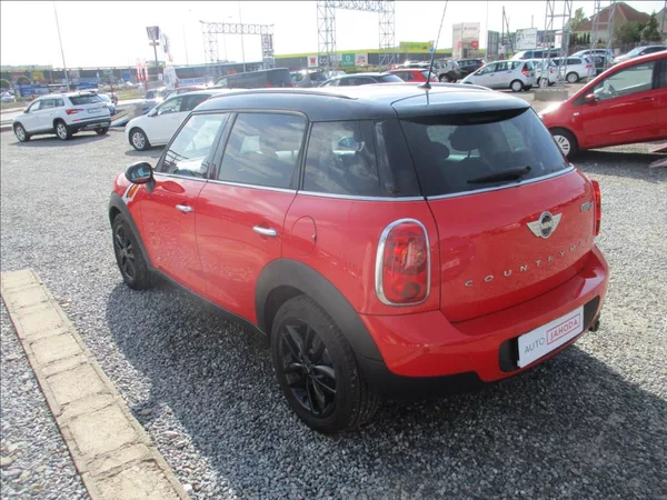 Mini Countryman 1,6 D,aut.klima,serv.kniha, - foto 6