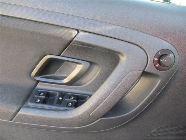 Škoda Fabia 1,2 TSI Elegance,klima,servis,