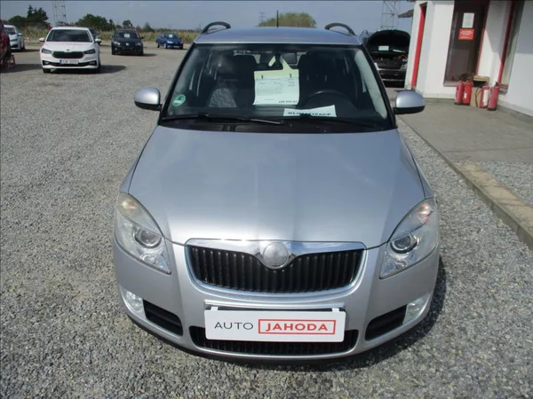Škoda Fabia 1,4 i 16v, aut. klima, - foto 2