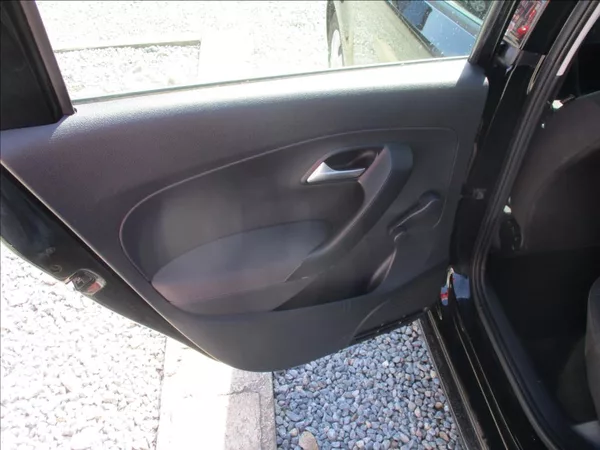 Volkswagen Polo 1,2 i, klimatizace, ABS,ASR, - foto 14