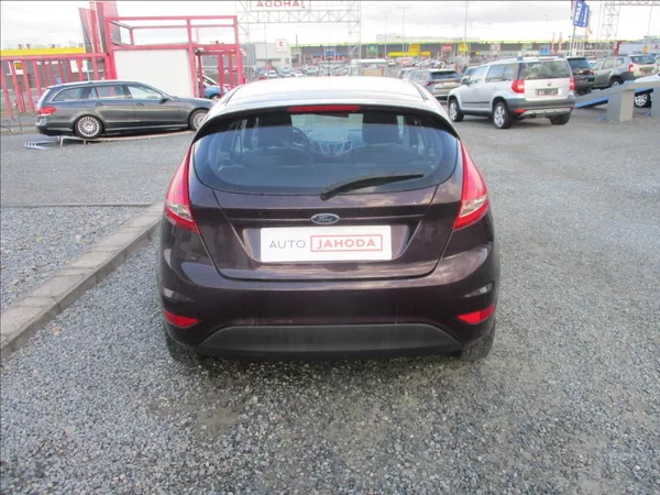 Ford Fiesta 1,3 i, klimatizace, - foto 7
