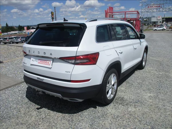 Škoda Kodiaq 2,0 TDI Style, DSG,4x4,servis, - foto 6