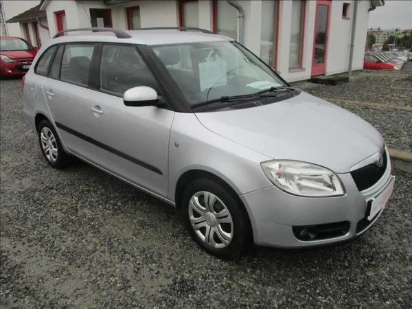 Škoda Fabia 1,2 i, digiklima, serviska, - foto 3
