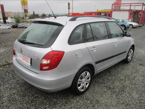 Škoda Fabia 1,2 i, digiklima, serviska, - foto 5