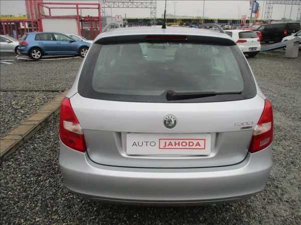 Škoda Fabia 1,2 i, digiklima, serviska, - foto 6