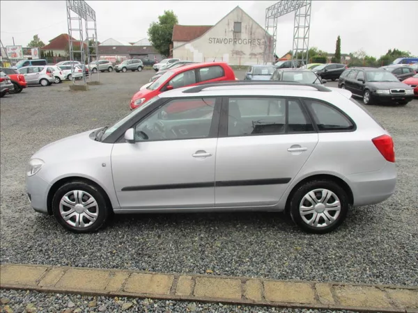 Škoda Fabia 1,2 i, digiklima, serviska, - foto 8
