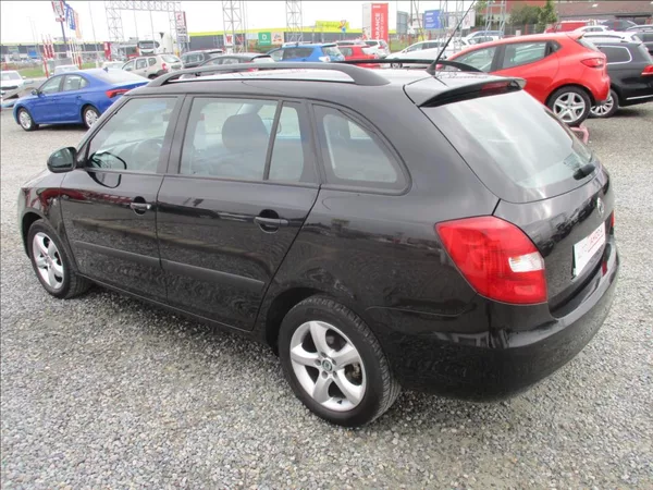 Škoda Fabia 1,2 TSI, aut.klima,serv.kniha, - foto 7