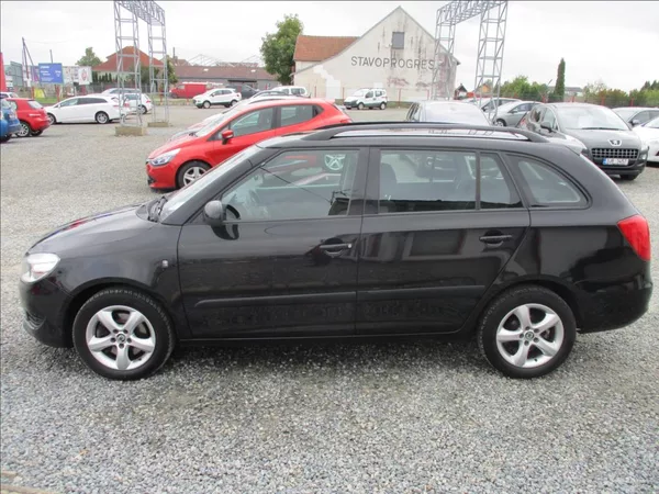 Škoda Fabia 1,2 TSI, aut.klima,serv.kniha, - foto 8