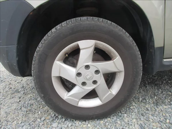 Dacia Duster 1,6 i 16V, servis,klimatizace, - foto 24