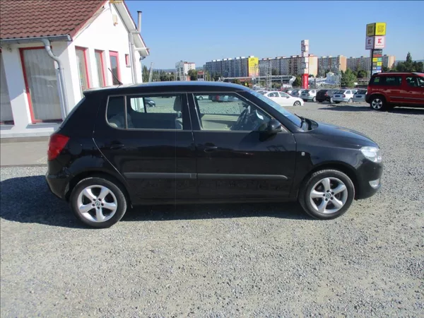Škoda Fabia 1,2 TSI, Elegance,klima,servis - foto 5