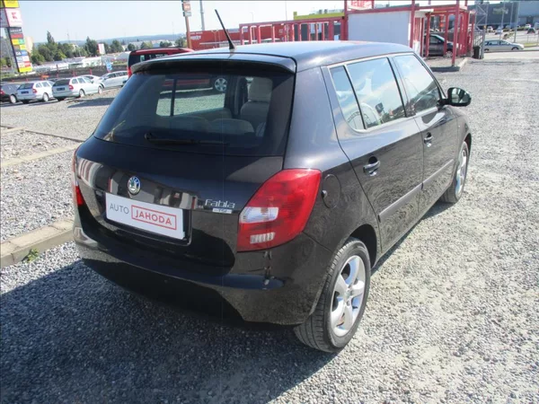 Škoda Fabia 1,2 TSI, Elegance,klima,servis - foto 6