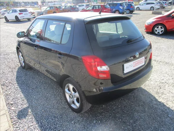 Škoda Fabia 1,2 TSI, Elegance,klima,servis - foto 8