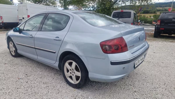 Peugeot 407 1,6 HDi - foto 8