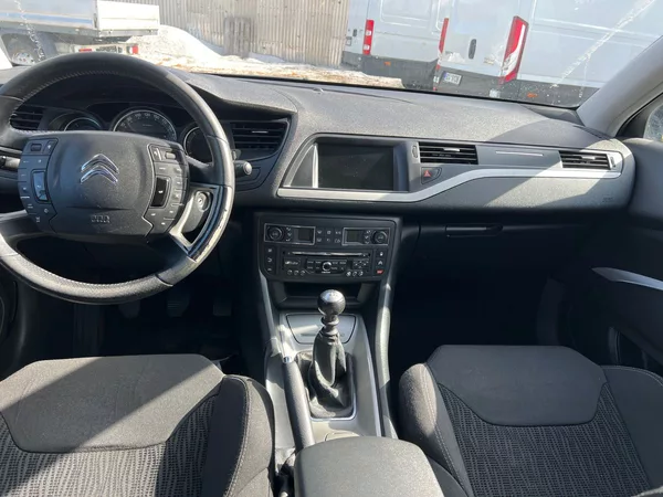 Citroën C5 2.0 HDi - foto 6