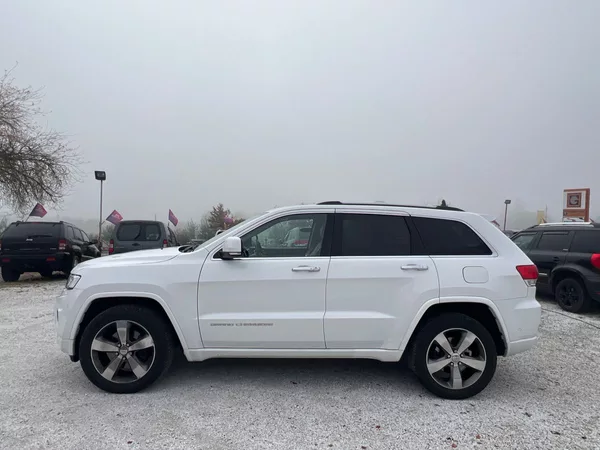 Jeep Grand Cherokee 3,0 CRDi - foto 2