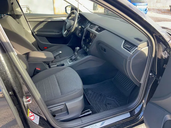 Škoda Octavia 2.0 TDi - foto 10