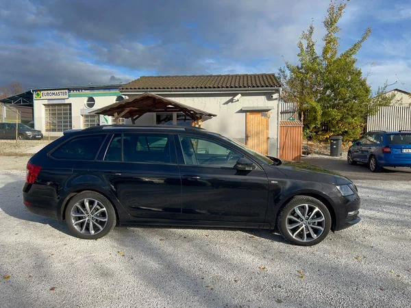 Škoda Octavia 2.0 TDi - foto 4