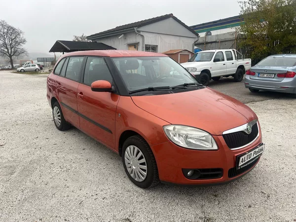 Škoda Fabia 1.2 12V HTP 51kW Ambiente Comb - foto 3
