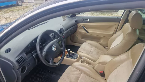 Volkswagen Passat 2,0 TDI - foto 7