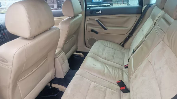 Volkswagen Passat 2,0 TDI - foto 8