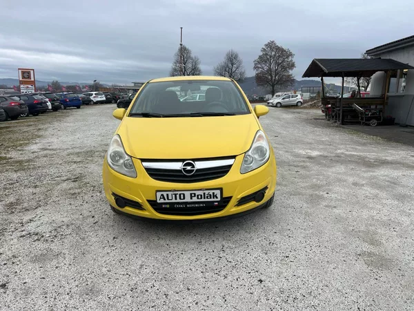 Opel Corsa 1.0i