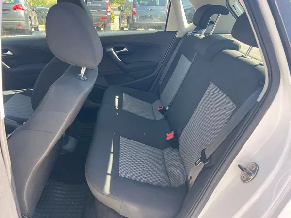 Volkswagen Polo 1.2 TDI - foto 11