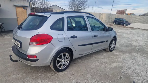 Renault Clio 1,5 dci - foto 6