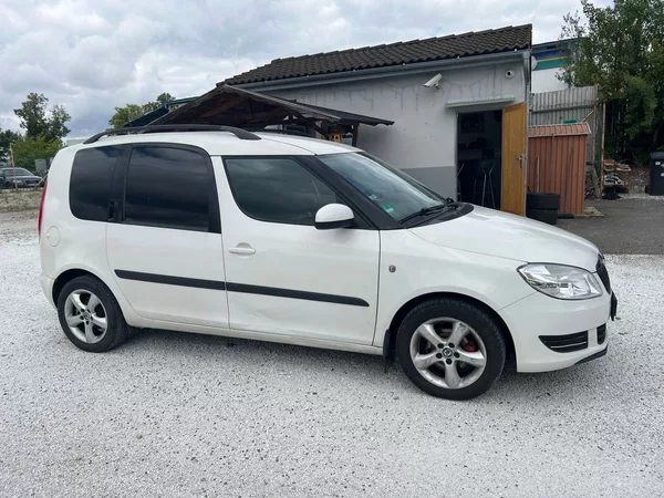 Škoda Roomster 1.2 TSI - foto 3